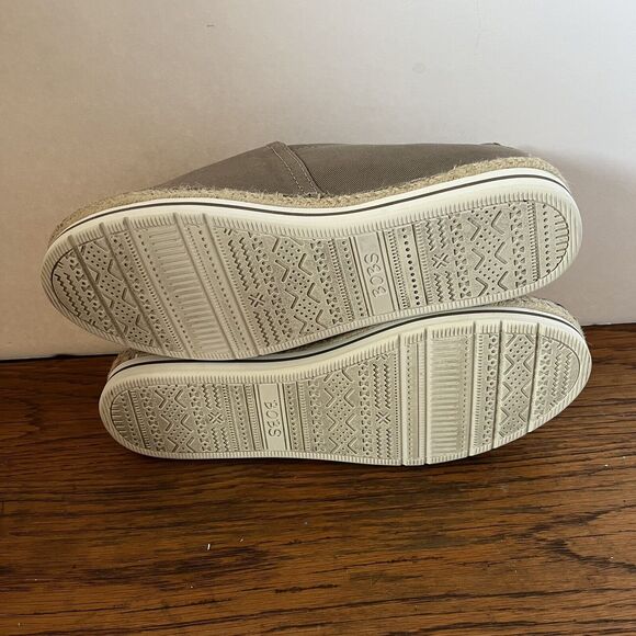 Bobs Skechers Women's 8.5 Slip-on Shoes Breeze New Discovery Memory Foam Taupe - Picture 7 of 8